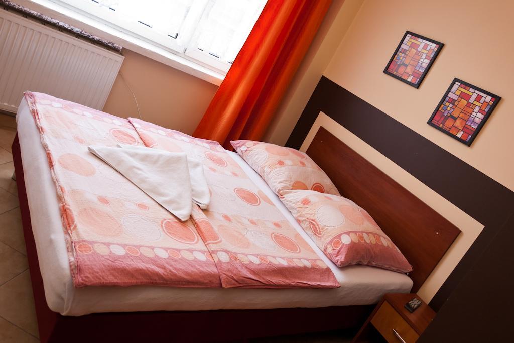 Hotel Elda 2 Bydgoszcz Ngoại thất bức ảnh