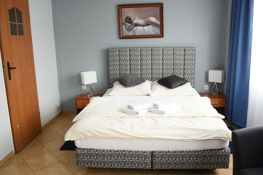 Hotel Elda 2 Bydgoszcz Ngoại thất bức ảnh
